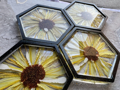 Sunflower coaster set